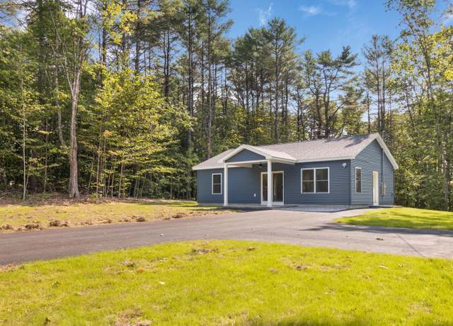 Property at 521 Williams Rd, Sabattus, ME 04280, 2 beds, 2 baths
