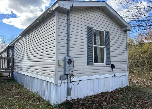 Property at 116 Dutch Dr, Farmington, ME 04938, 3 beds, 1.5 baths