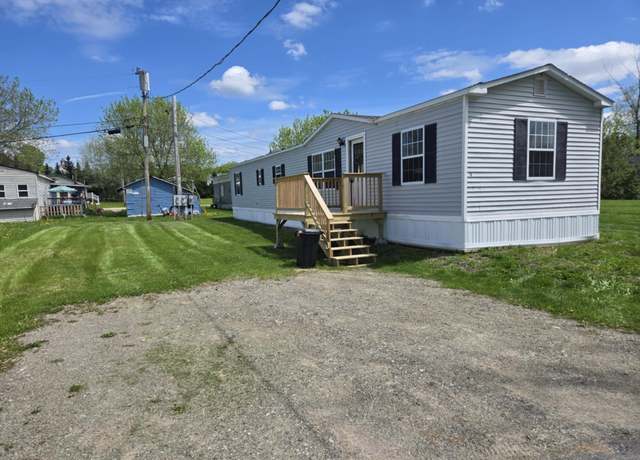 Property at 30 Exeter Rd #16, Corinth, ME 04427, 2 beds, 1 bath