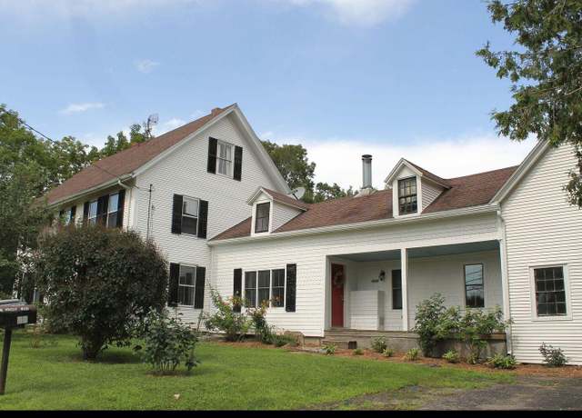 Property at 152 Common Rd, Union, ME 04862, 3 beds, 2 baths