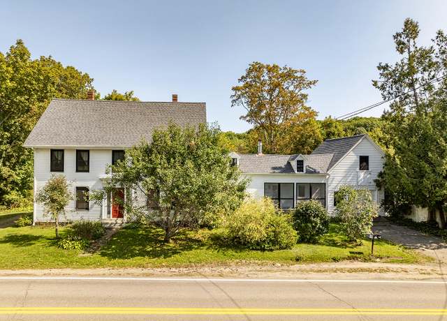 Property at 152 Common Rd, Union, ME 04862, 3 beds, 2 baths
