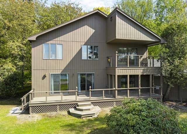 Property at 58 Roads End Rd, Boothbay Harbor, ME 04538, 3 beds, 3 baths