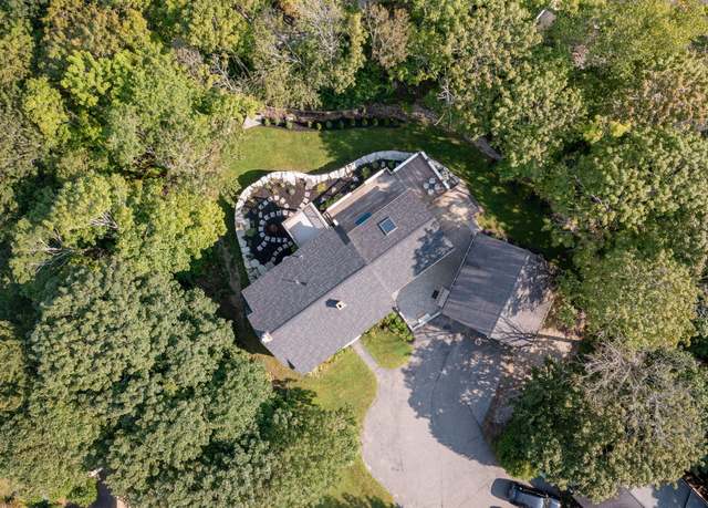 Property at 36 Main St, Yarmouth, ME 04096, 3 beds, 2.5 baths