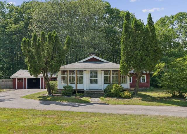 Property at 741 US Route 1, Scarborough, ME 04074, 3 beds, 1 bath