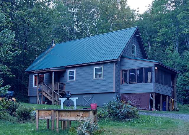 Photo of 332 Day Mountain Rd, Temple, ME 04984