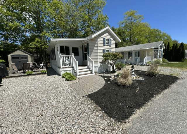 Property at 430 Post Rd #135, Wells, ME 04090, 4 beds, 1 bath