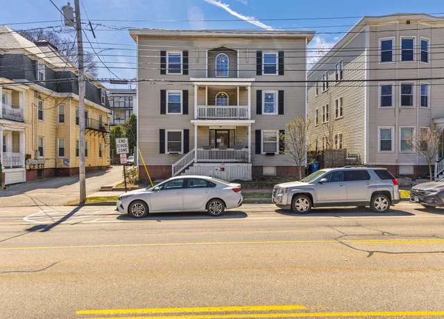 Property at 138 Park Ave #6, Portland, ME 04101, 3 beds, 1 bath
