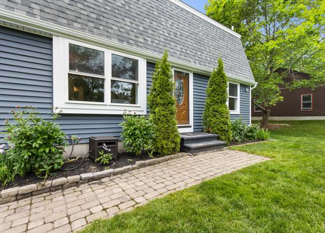 Property at 13 Carriage Way, Scarborough, ME 04074, 3 beds, 2.5 baths