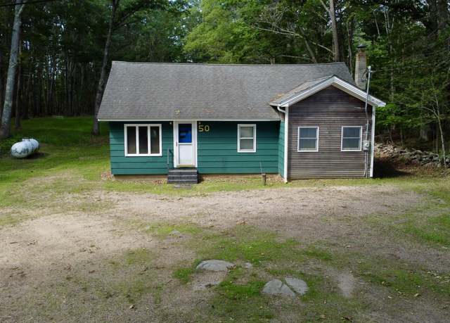 Property at 50 Lewis Rd, Kittery, ME 03904, 2 beds, 1 bath