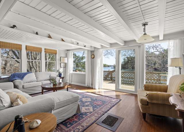 Property at 37 Harpswell Islands Rd, Harpswell, ME 04079, 3 beds, 3 baths