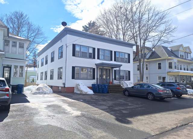 Property at 486 Woodford St, Portland, ME 04103, 9 beds, 4 baths