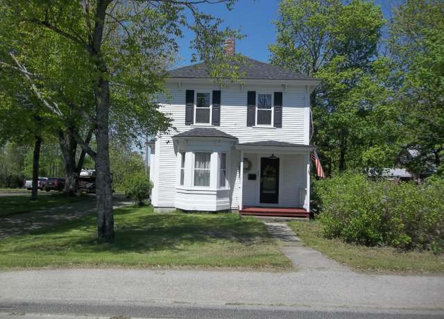 Property at 267 South St, Calais, ME 04619, 3 beds, 1 bath