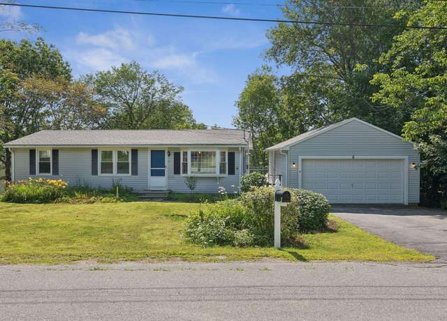 Property at 6 Olympic Ave, Rockland, ME 04841, 3 beds, 2 baths