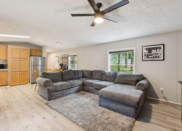 Property at 15 Blue Rock Rd #24, Monmouth, ME 04259, 3 beds, 2 baths