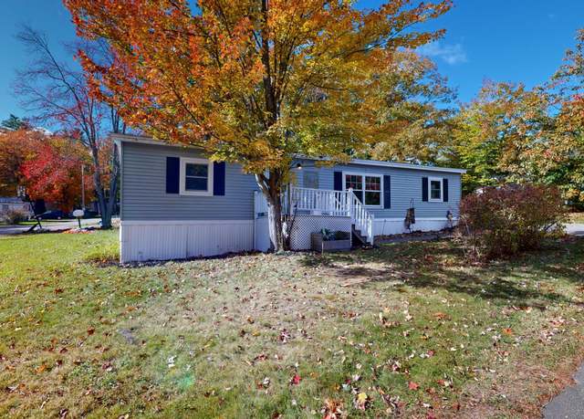 Property at 11 Marshwood Dr, Eliot, ME 03903, 3 beds, 1.5 baths