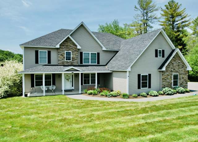 Property at 8 Clark Cir, Hampden, ME 04444, 5 beds, 4.5 baths