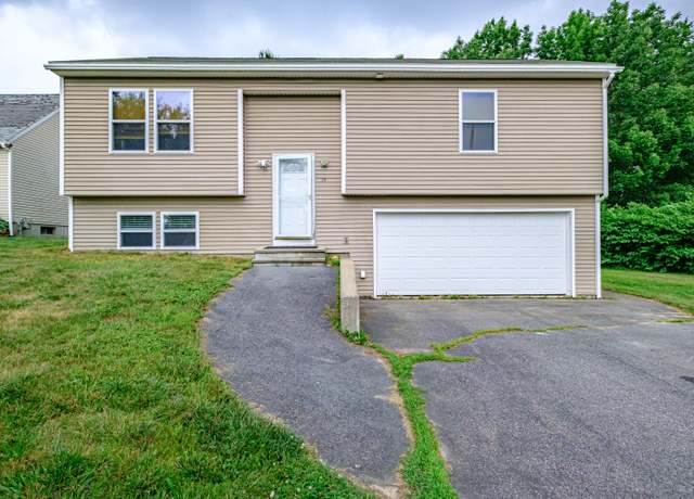 Property at 29 Acorn St, Gorham, ME 04038, 3 beds, 2.5 baths