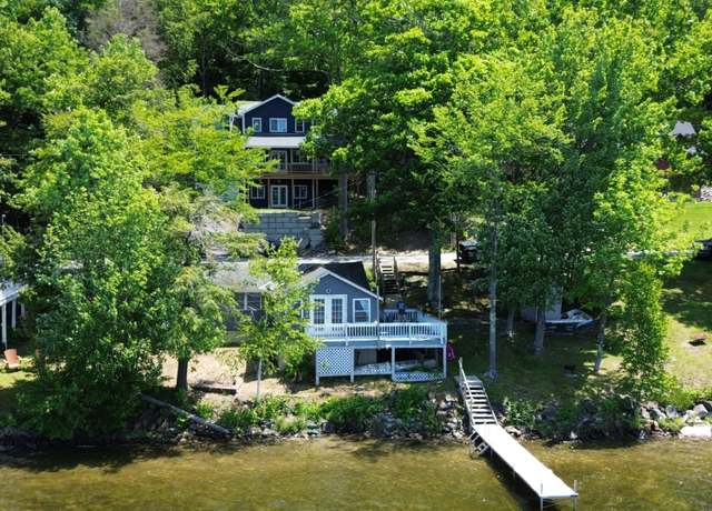 Property at 464-467 Memorial Dr, Winthrop, ME 04364, 4 beds, 3.5 baths