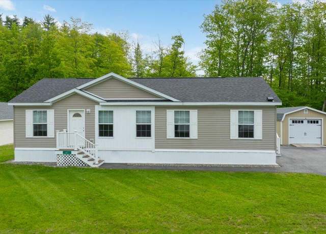 Property at 41 Red Oak Dr, Turner, ME 04282, 3 beds, 2 baths