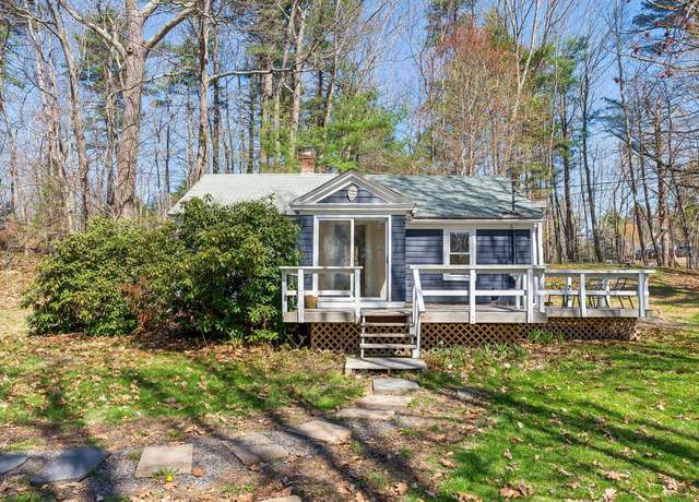 Property at 128 Gertrude Ave, Portland, ME 04103, 2 beds, 1 bath