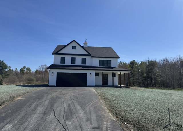 Property at 4 Moxie Ln, Biddeford, ME 04005, 4 beds, 2.5 baths