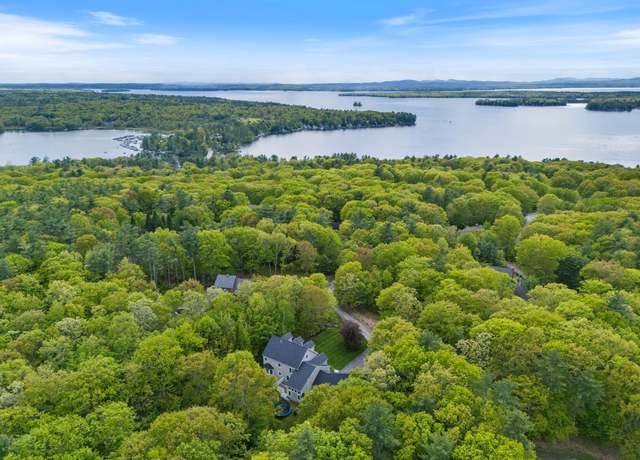 Property at 11 Oxford Rd, Windham, ME 04062, 4 beds, 2.5 baths