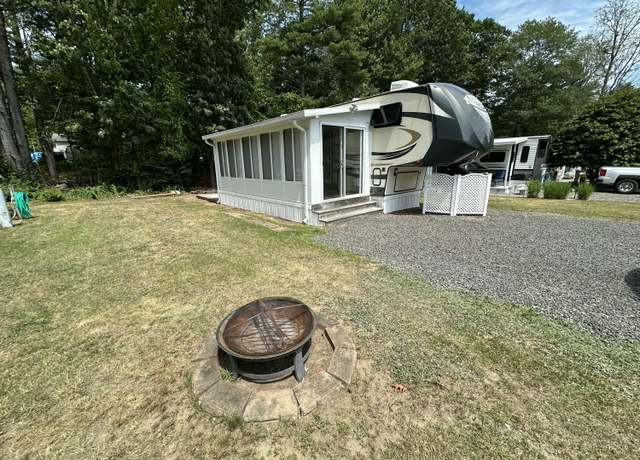 Property at 150 Chapel Rd #123, Wells, ME 04090, 2 beds, 2 baths