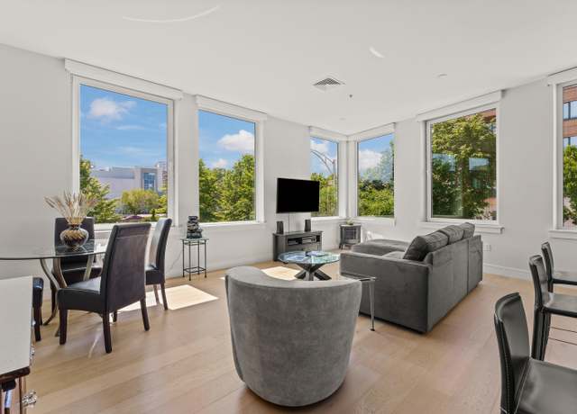 Property at 167 Newbury St #206, Portland, ME 04101, 2 beds, 2 baths