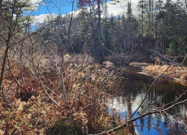Property at 86 Oak Hill Rd, Belfast, ME 04915
