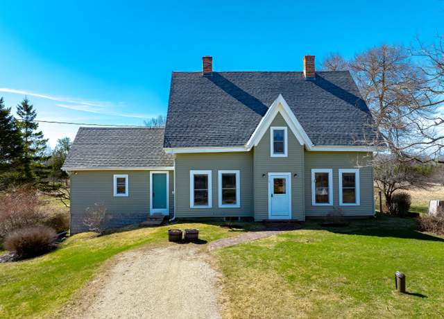 Property at 113 Wardwell Point Rd, Penobscot, ME 04476, 3 beds, 2 baths