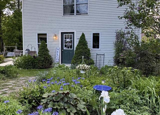 Property at 40 Justin Ln, Hermon, ME 04401, 3 beds, 2 baths