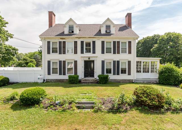 Property at 84 Johnson Rd, Gorham, ME 04038, 11 beds, 6.5 baths