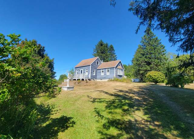 Property at 38 Bay Rd, Jonesboro, ME 04648, 2 beds, 1.5 baths