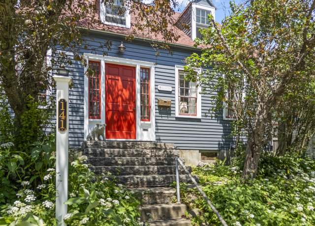 Property at 141 Centre St, Bath, ME 04530, 5 beds, 3 baths