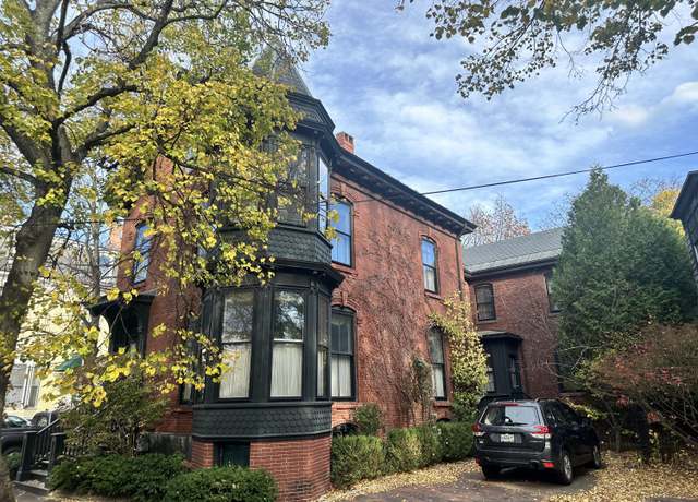 Property at 143 Neal St, Portland, ME 04102, 5 beds, 6 baths