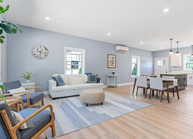 Property at 7 Parsonage Rd #5, North Yarmouth, ME 04097, 3 beds, 2.5 baths