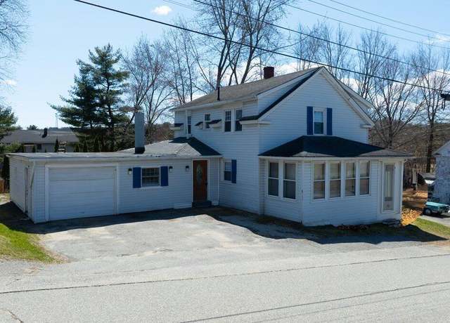Property at 11 Cassell St, Lewiston, ME 04240, 3 beds, 1.5 baths