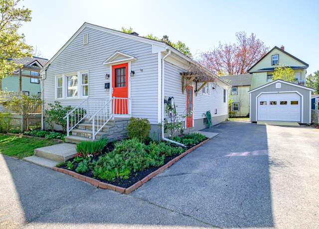 Property at 32 Chapel St, South Portland, ME 04106, 3 beds, 1 bath