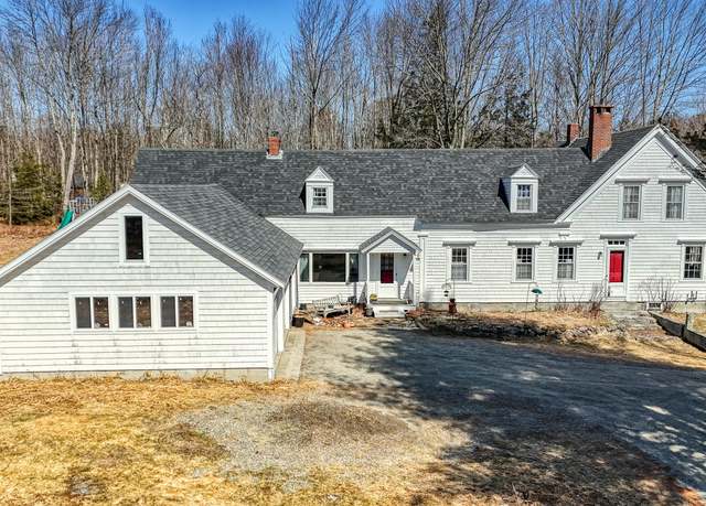 Property at 642 Smithfield Rd, Belgrade, ME 04917, 5 beds, 2 baths