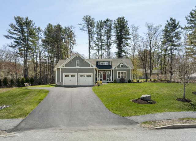 Property at 3 Flagship Cir, Kennebunk, ME 04043, 3 beds, 2.5 baths