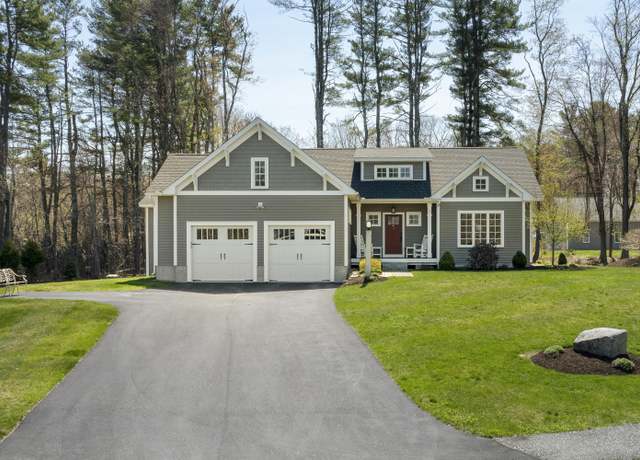 Property at 3 Flagship Cir, Kennebunk, ME 04043, 3 beds, 2.5 baths