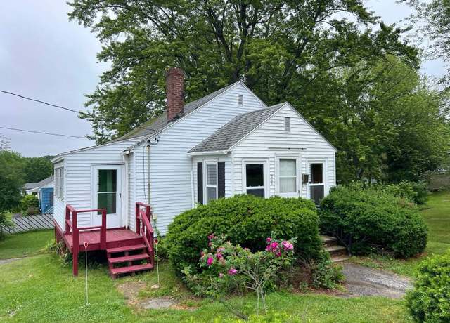 Property at 248 S Main St, Auburn, ME 04210, 2 beds, 1 bath