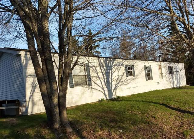 Property at 3 Doherty Ln, Lubec, ME 04652, 3 beds, 2 baths