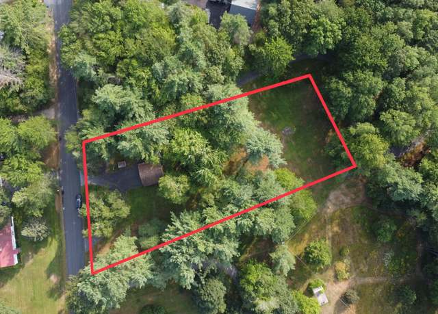 Property at 62 Storer Rd, Brunswick, ME 04011