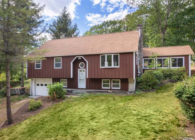 Property at 51 Josiah Norton Rd, York, ME 03902, 2 beds, 1 bath