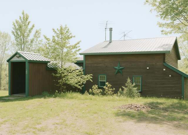 Property at 20 Monument Rd, Abbot, ME 04406, 2 beds, 1.5 baths