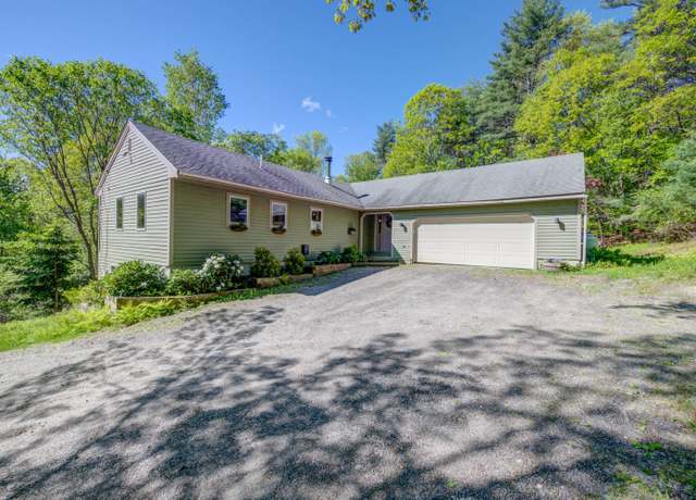 Property at 6 Brick Hill Rd, Windham, ME 04062, 3 beds, 1.5 baths