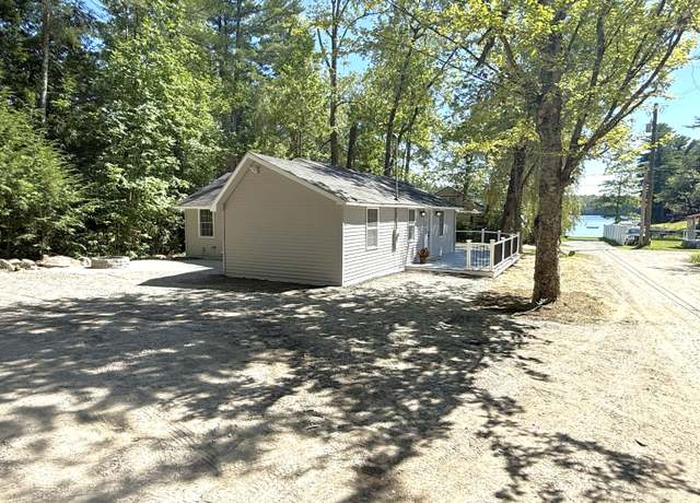 Property at 82 Sunflower Ln, Sidney, ME 04330, 2 beds, 1 bath