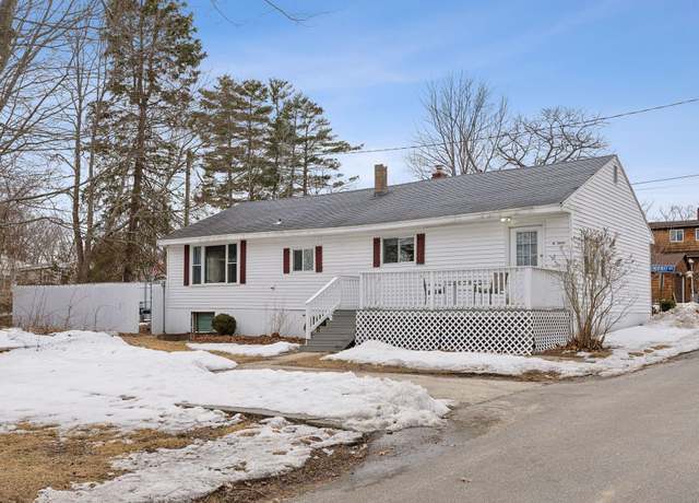 Property at 35 Grove Ave, Old Orchard Beach, ME 04064, 3 beds, 1 bath