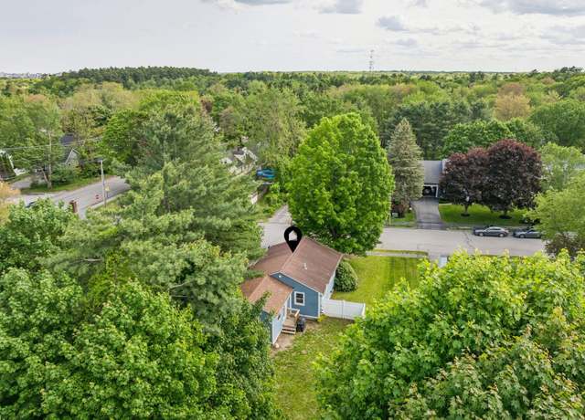 Property at 11 Meadow Ln, Portland, ME 04103, 2 beds, 1 bath